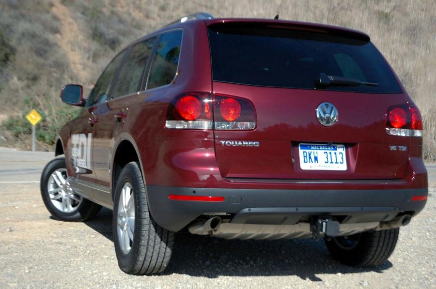  Volkswagen Touareg V6 TDi 2009 года  (фото 8 из 24)